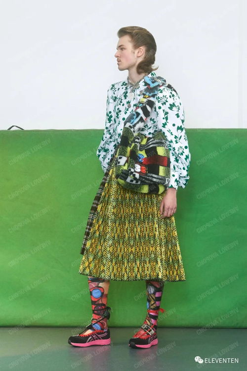 民族風格紋服飾 時尚界的新血液與倫敦品牌Chopova Lowena的怪異美學(xué)